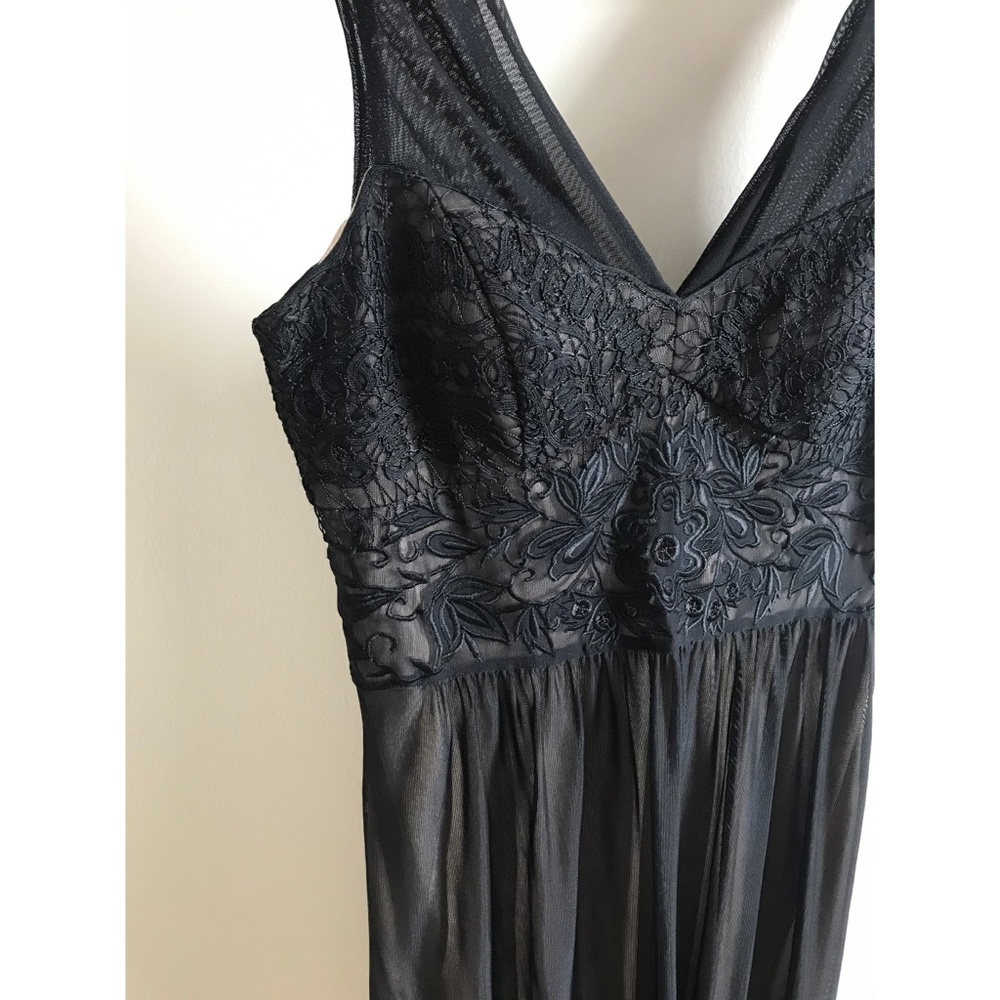 Sue Wong Black Floral Embroidered Dress - Large